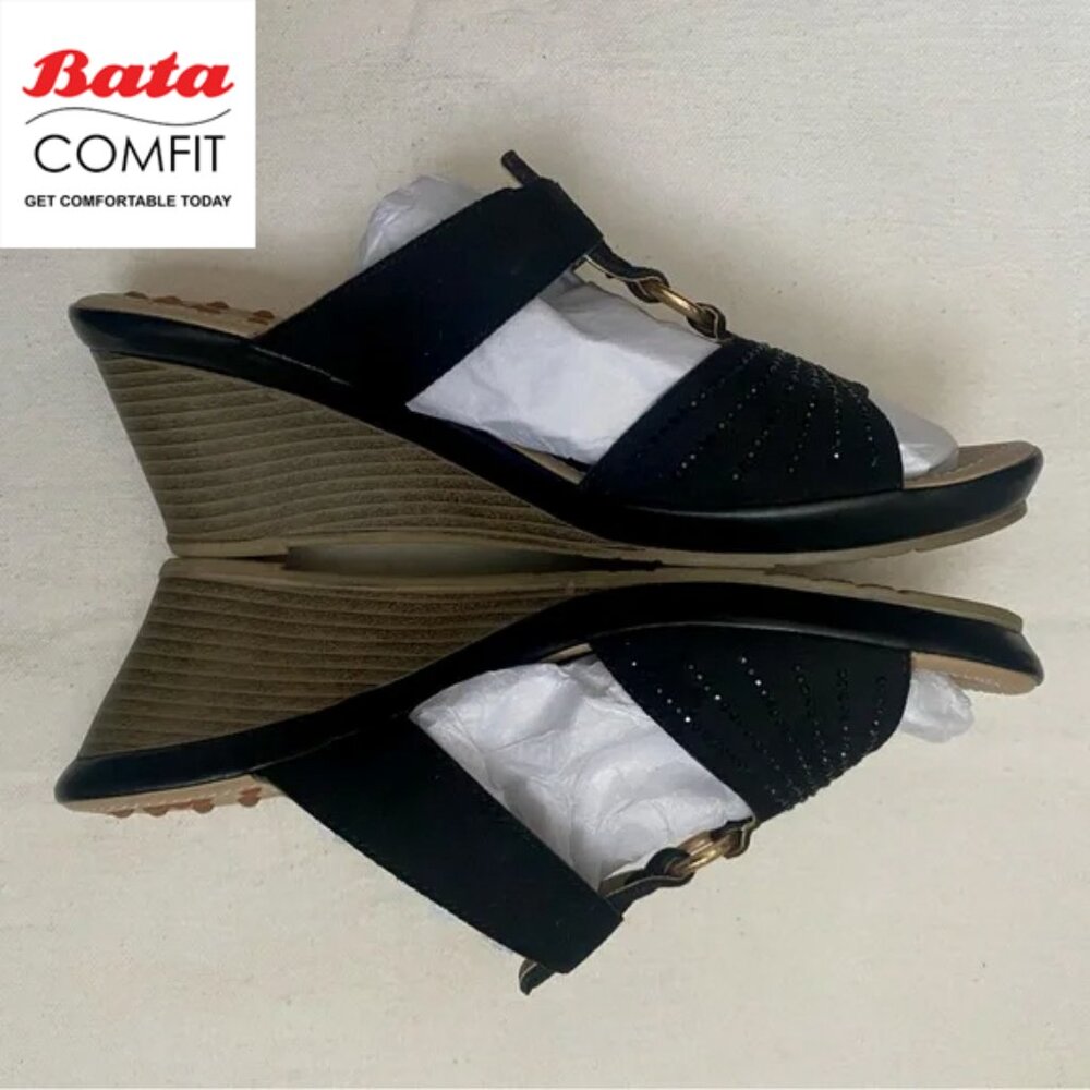 Bata Women’s ComFit Sandals | Size: 5 | Color: Black